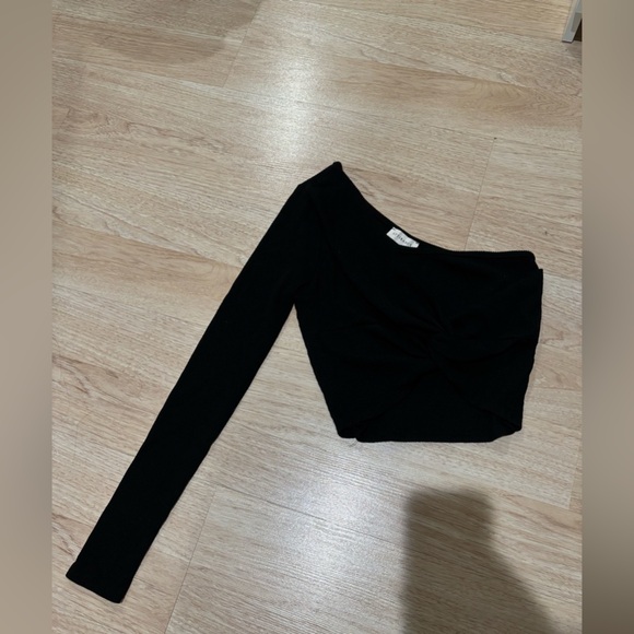 Black cropped Top size Large - Picture 1 of 4
